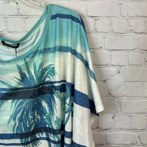 BloomChic Palm Print Dolman Sleeve Top Size 28 (5X) - Picture 3 of 5